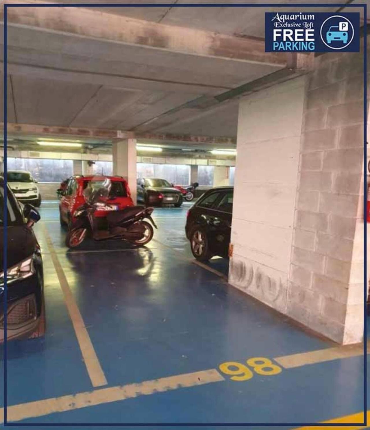 Апартаменты Aquarium Exclusive Loft - Private Parking Генуя Экстерьер фото